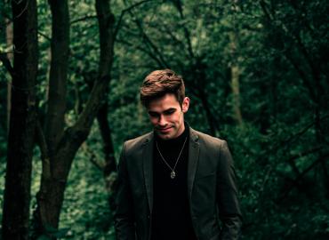 Thật Dễ Dàng Để Trở Thành Một Quý Ông Nam Châm